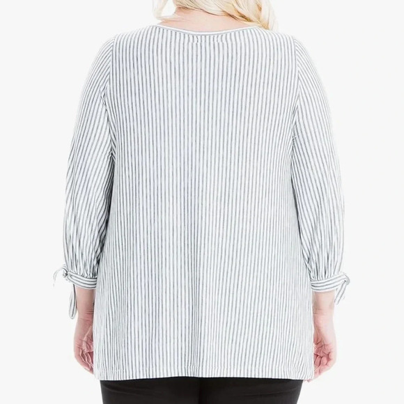 Max Studio Women's Tie Sleeve Blouse in Ivory/Indigo Dainty Stripe Plus Size 2X - Picture 3 of 13